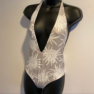 👙 MIKOH Full Piece • GUC